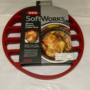 OXO soft Works silicone pressure cooker rack 7” ROUND 1” wide NEW